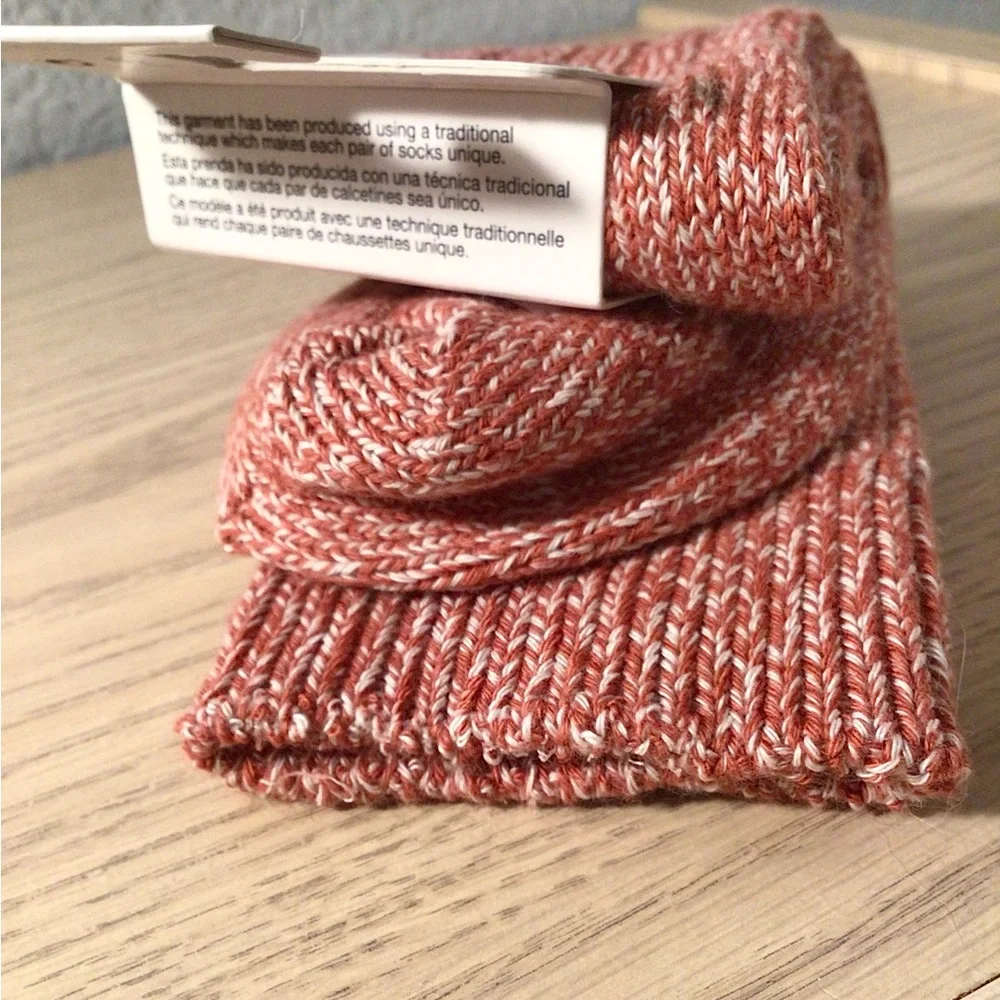 Zara Men's Marled Rust & White Ribbed Socks